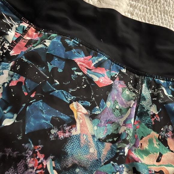 Lululemon multicolor Speed Up Low-Rise Lined Short 2.5" - Picture 4 of 5